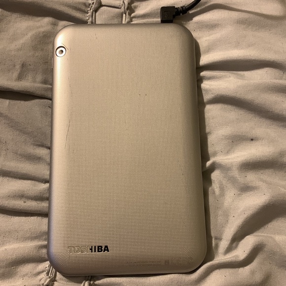 Toshiba Leading Innovation Excite 7 Table - Picture 2 of 4